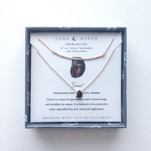 ☆ NEW Luna Norte - Boxed Garnet Necklace Set